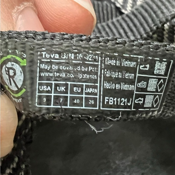 Teva Women's Voya Strappy Sandals Black - Size 9 - Picture 7 of 7